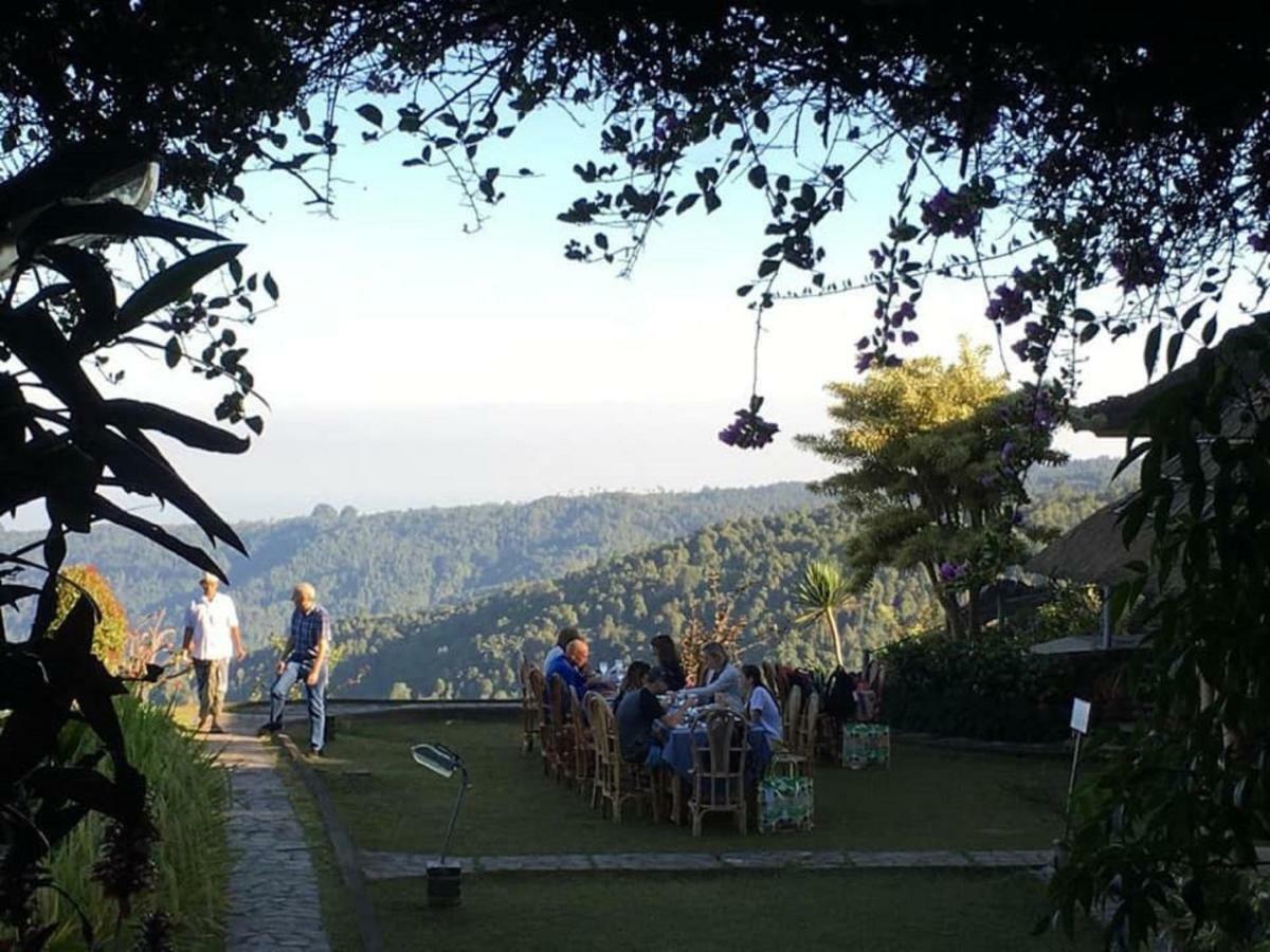 Puri Lumbung Cottages Restaurant & Spa Munduk المظهر الخارجي الصورة